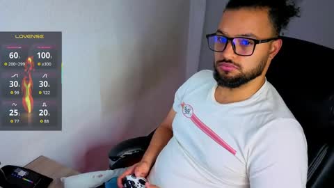 Snapshot of ernesto_rodriguez_82 chatting on June 2026 05:14:01 AM ernesto rodriguez 82 online show from June 2026 05:14:01 AM