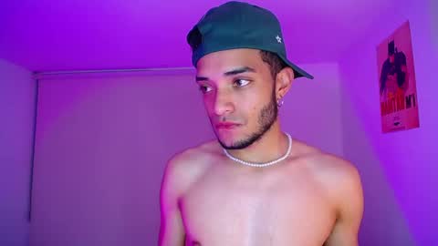 Snapshot of eros_chipre chatting on December 2024 03:38:02 AM Eros online show from December 2024 03:38:02 AM