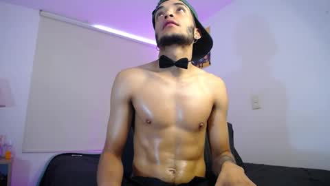 Snapshot of eros_chipre chatting on January 2025 12:24:01 PM Eros online show from January 2025 12:24:01 PM