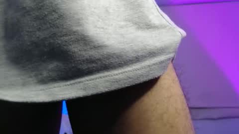 Snapshot of eros_chipre chatting on October 2025 04:24:02 AM Eros online show from October 2025 04:24:02 AM