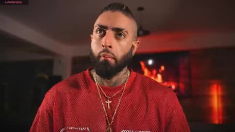 Snapshot of eros_dark_ chatting on April 2026 10:11:02 PM EROS DARK online show from April 2026 10:11:02 PM