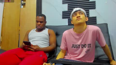 eros_fang online show from November 2025 12:04:01 PM