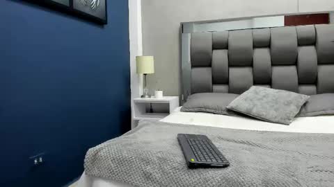 Eros Mancini online show from November 2025 03:10:02 AM