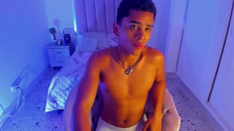 Snapshot of eros_wild chatting on March 2025 10:19:01 AM eros_wild online show from March 2025 10:19:01 AM
