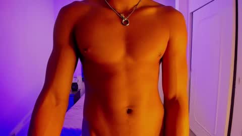 Snapshot of eros_wild chatting on March 2025 03:02:02 AM eros_wild online show from March 2025 03:02:02 AM