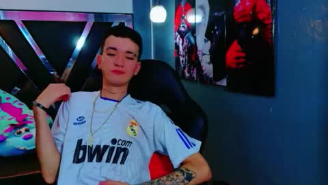 eroswildboy online show from December 2025 09:12:02 PM