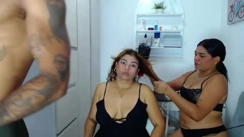 Snapshot of erotic_spa chatting on April 2026 10:43:02 PM EROTIC SPA online show from April 2026 10:43:02 PM