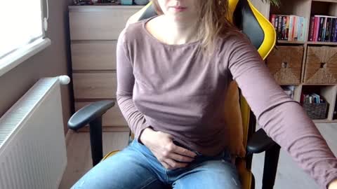 Snapshot of erotic_vibe chatting on December 2024 10:16:01 AM Melissa online show from December 2024 10:16:01 AM