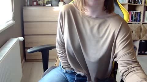 Snapshot of erotic_vibe chatting on February 2025 02:18:01 PM Melissa online show from February 2025 02:18:01 PM