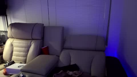 Nikki Erotica online show from September 2025 01:49:02 AM