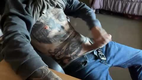 Snapshot of eroticcloseups chatting on May 2026 06:14:01 PM Erotic CloseUps online show from May 2026 06:14:01 PM