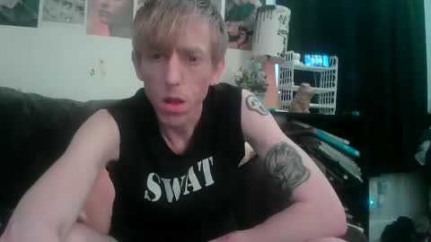 esc del online show from March 2025 10:21:02 PM