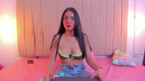 Scarlett online show from April 2026 07:55:01 PM