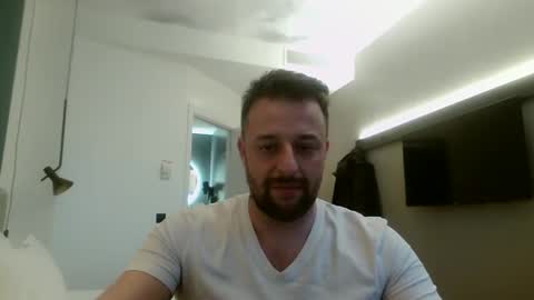 Snapshot of esibizionista_91 chatting on December 2024 03:54:02 PM esibizionista 91 online show from December 2024 03:54:02 PM