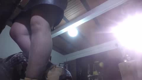 Eskela911 online show from December 2024 12:32:02 AM