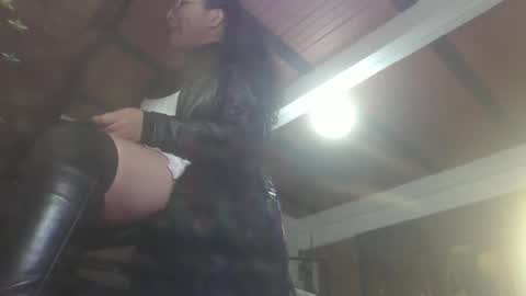 Eskela911 online show from January 2025 11:59:01 PM