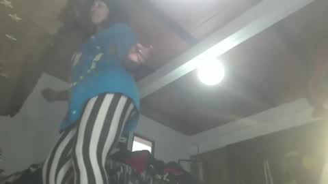 Eskela911 online show from January 2025 11:45:02 PM