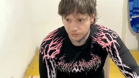 eskol212 online show from February 2026 01:14:02 AM