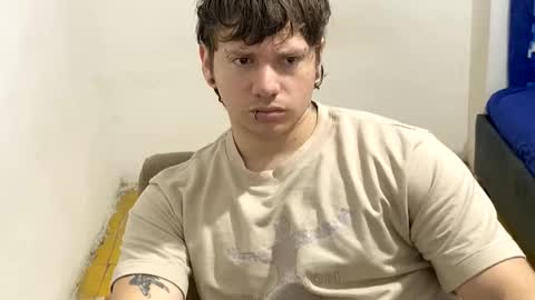 eskol212 online show from March 2026 12:55:01 PM