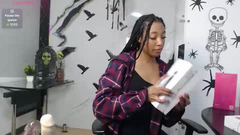 esmeralda_bk online show from October 2025 09:46:01 PM