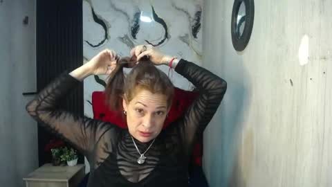 Snapshot of esmeralda_black chatting on May 2026 03:13:01 AM esmeralda black online show from May 2026 03:13:01 AM