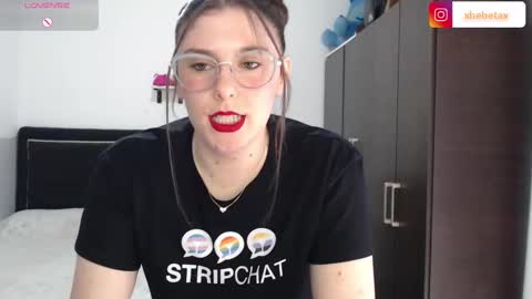 Xbebetax online show from November 2025 06:51:01 PM