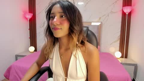 Snapshot of esperanzamora chatting on April 2026 12:10:01 PM esperanzamora online show from April 2026 12:10:01 PM