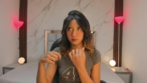 Snapshot of esperanzamora chatting on April 2026 11:50:02 AM esperanzamora online show from April 2026 11:50:02 AM