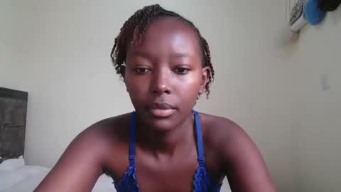 Snapshot of essypetite chatting on November 2025 10:40:02 AM essypetite online show from November 2025 10:40:02 AM