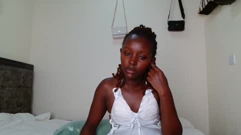 essypetite online show from January 2026 11:29:02 PM