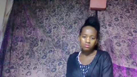 Snapshot of estancelee chatting on July 2026 12:08:02 PM estancelee online show from July 2026 12:08:02 PM