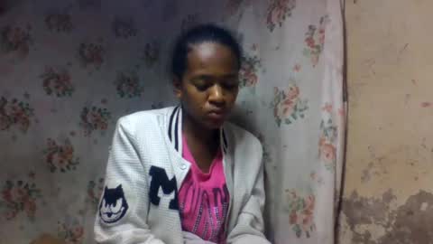 Snapshot of estancelee chatting on July 2026 09:39:01 PM estancelee online show from July 2026 09:39:01 PM