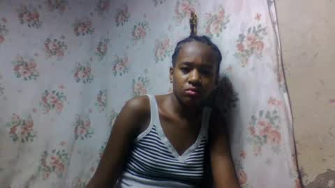 Snapshot of estancelee chatting on July 2026 10:38:01 PM estancelee online show from July 2026 10:38:01 PM