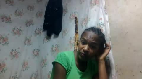 Snapshot of estancelee chatting on July 2026 12:48:02 PM estancelee online show from July 2026 12:48:02 PM