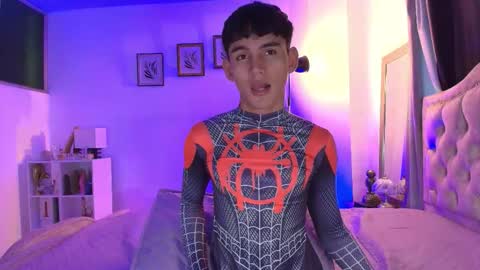 Esteban online show from November 2025 11:18:02 AM