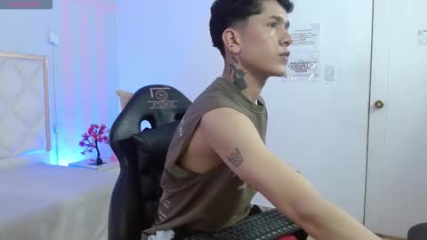 Snapshot of estefan_tay chatting on February 2026 03:10:01 AM estefan_tay online show from February 2026 03:10:01 AM