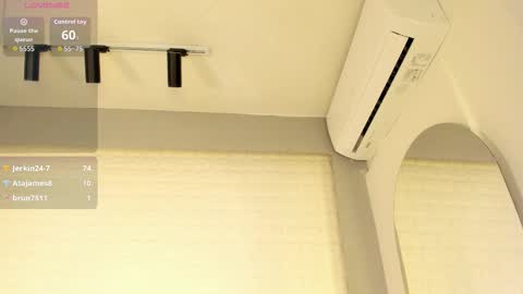 estefany online show from March 2026 08:26:33 AM