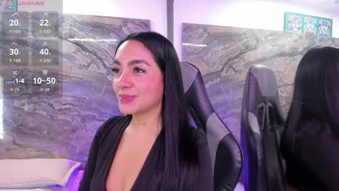 Stefy online show from April 2026 12:11:02 PM