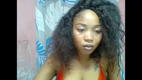 estelah20 online show from February 2026 10:21:02 AM