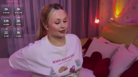 Estella online show from February 2026 05:45:02 PM