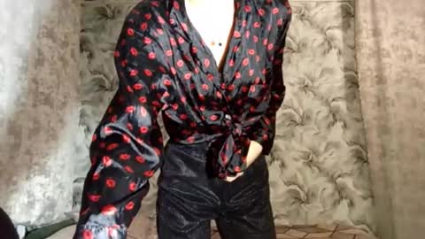 Snapshot of estellekirbo chatting on February 2026 04:26:01 PM estellekirbo online show from February 2026 04:26:01 PM