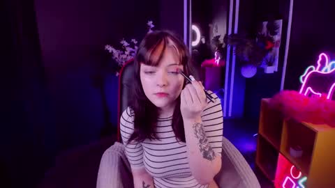 Snapshot of estertwilight chatting on May 2026 09:09:02 PM Ester online show from May 2026 09:09:02 PM