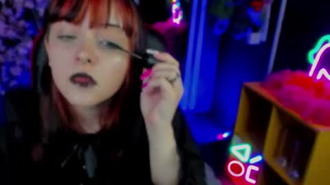 Snapshot of estertwilight chatting on June 2026 04:07:02 PM Ester online show from June 2026 04:07:02 PM