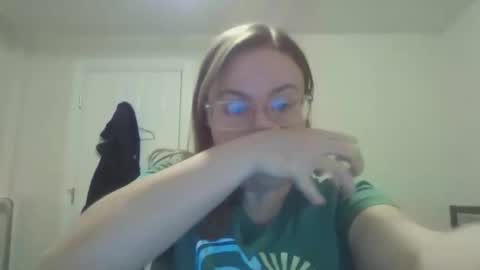 Snapshot of estherjude chatting on December 2025 10:16:02 PM Esther online show from December 2025 10:16:02 PM