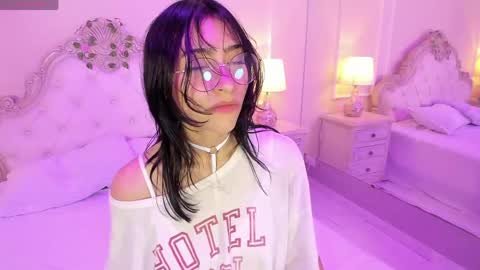   online show from April 2026 01:26:01 PM