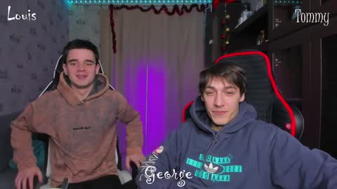 Snapshot of esthetics_boys chatting on January 2025 06:46:01 PM LOUIS online show from January 2025 06:46:01 PM