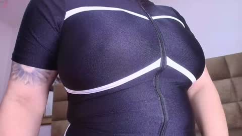 Estrella online show from February 2025 12:16:01 PM