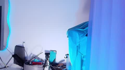 Snapshot of estrella_hanks_ chatting on June 2026 11:53:01 AM Estrella online show from June 2026 11:53:01 AM