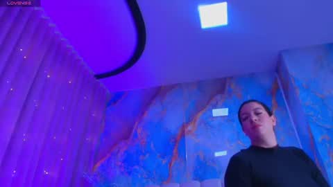 Snapshot of estrella_hanks_ chatting on July 2026 11:51:02 AM Estrella online show from July 2026 11:51:02 AM