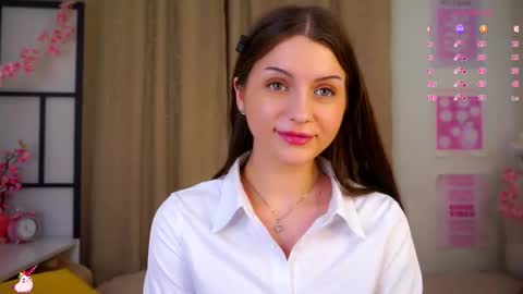 Anna  online show from February 2026 09:48:02 PM